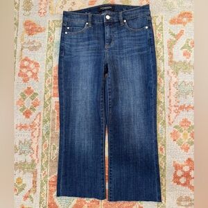 NWOT Liverpool Los Angeles Crop Flare jeans. Size 27. Inseam 21”.